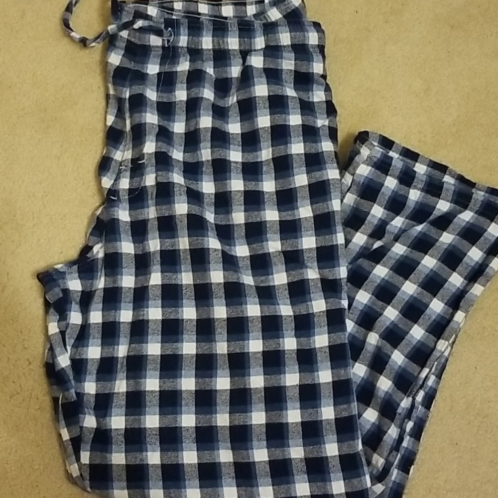 Old navy pajama bottoms